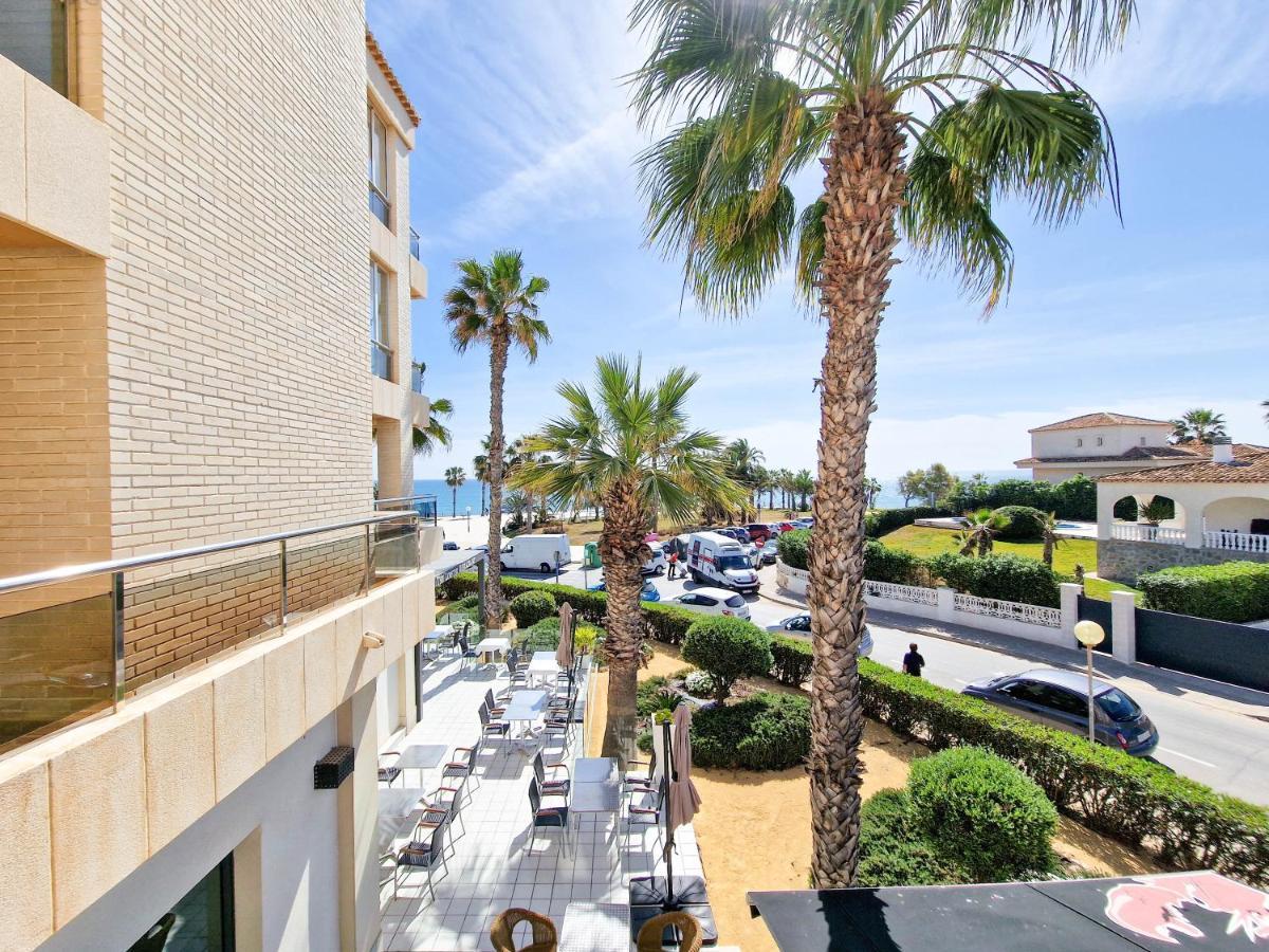 - - - - - FRONT LINE - - - - - Primera Línea - - - - - Apartments in Playa Flamenca Exterior foto